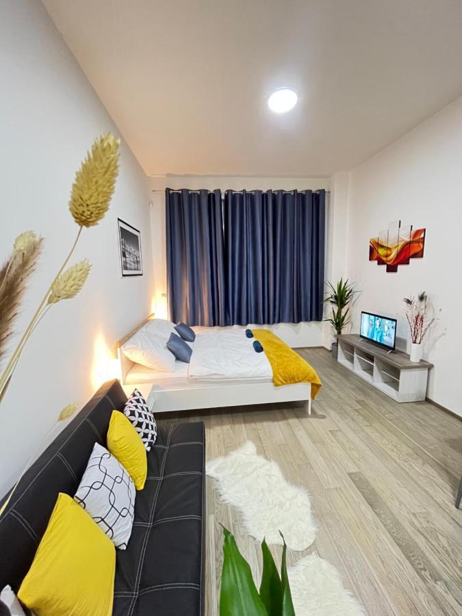 Vit Apartment - Free Parking - O2 Arena Praha Bagian luar foto